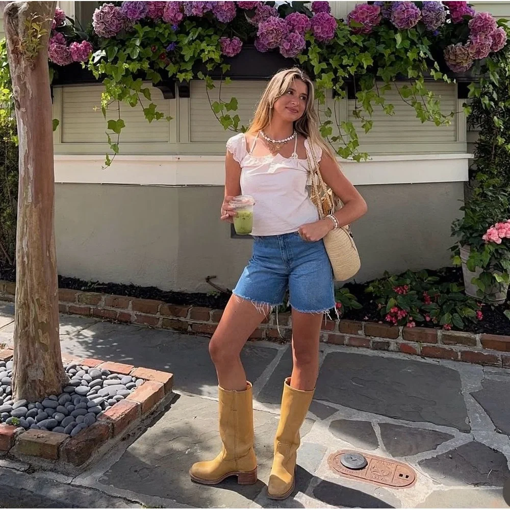 MIA Duston Boots in Banana 6.5